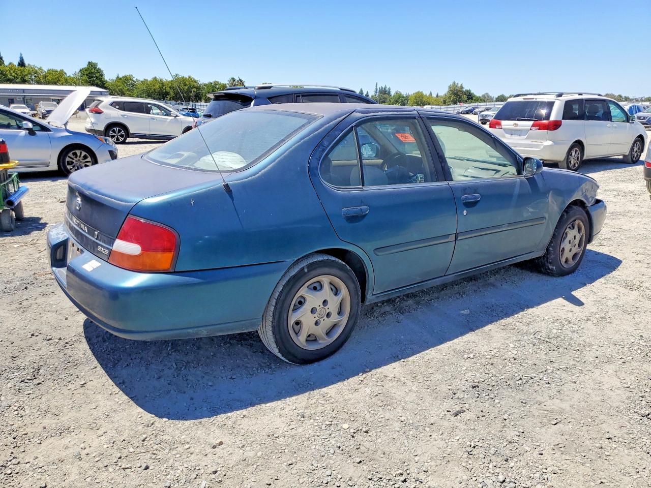 1998 NISSAN ALTIMA