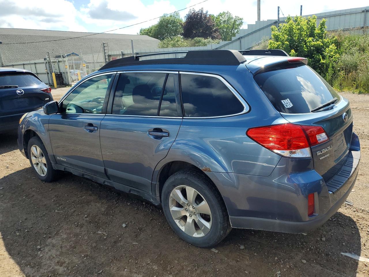 2013 SUBARU OUTBACK