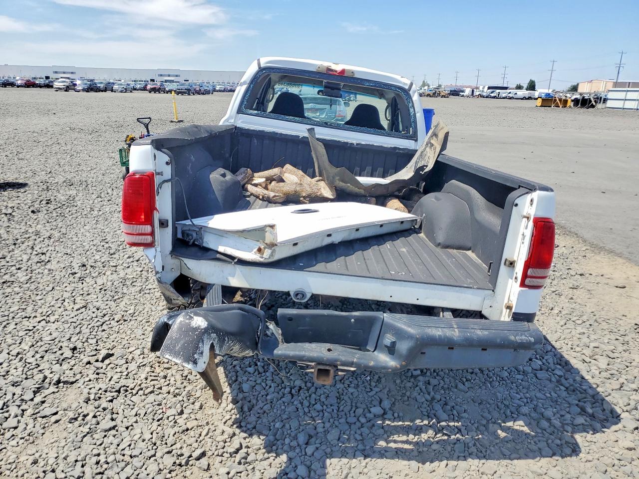 2001 DODGE DAKOTA