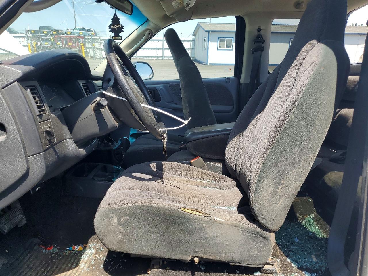 2001 DODGE DAKOTA