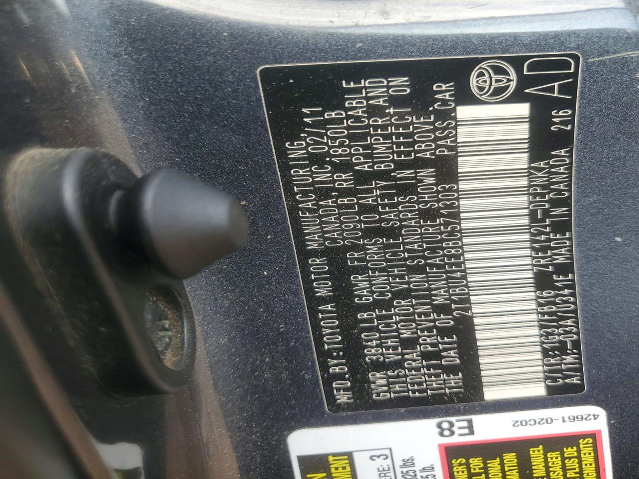 2011 TOYOTA COROLLA