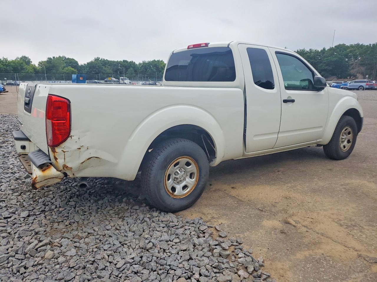 2018 NISSAN FRONTIER