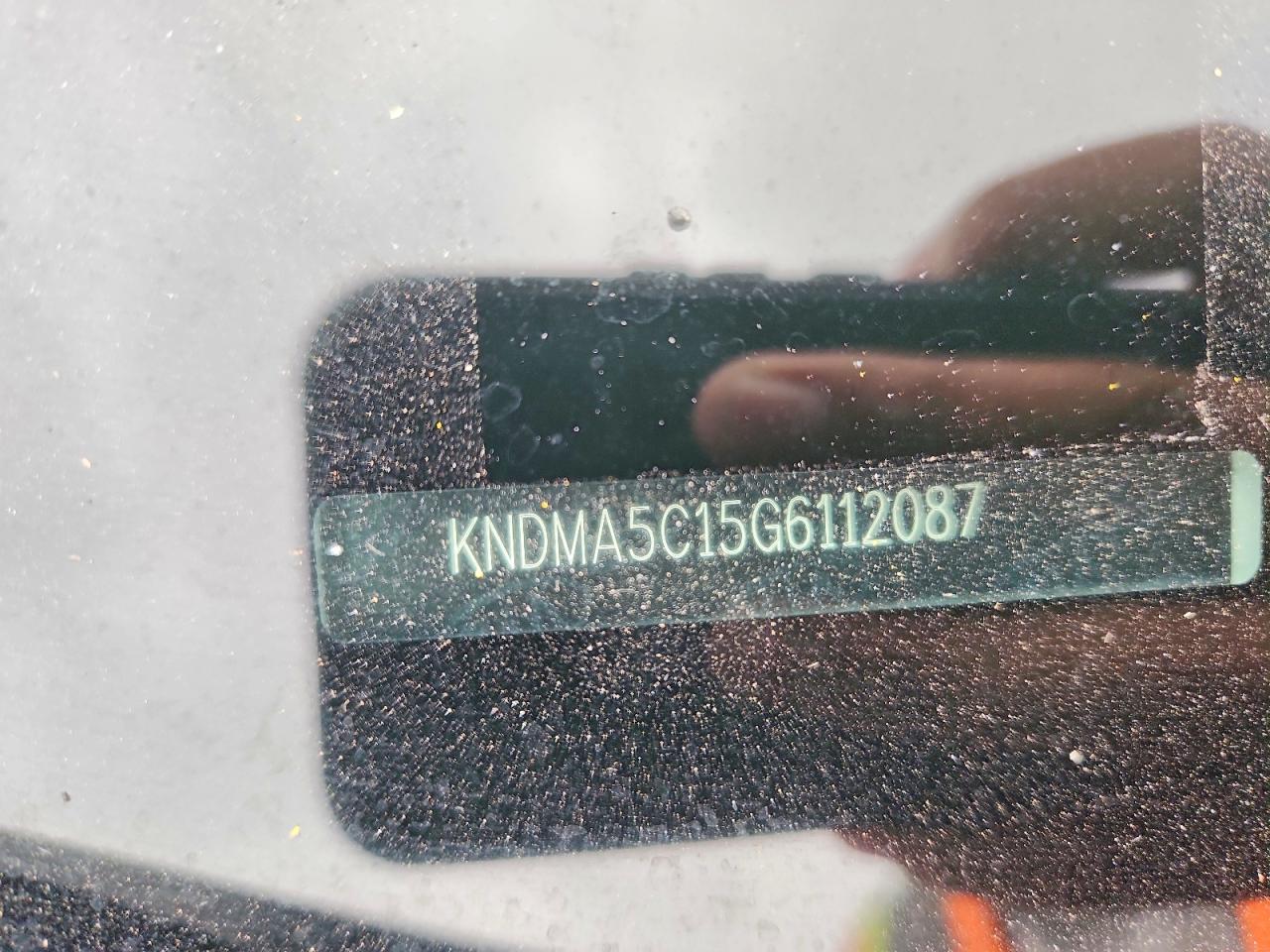 2016 KIA SEDONA