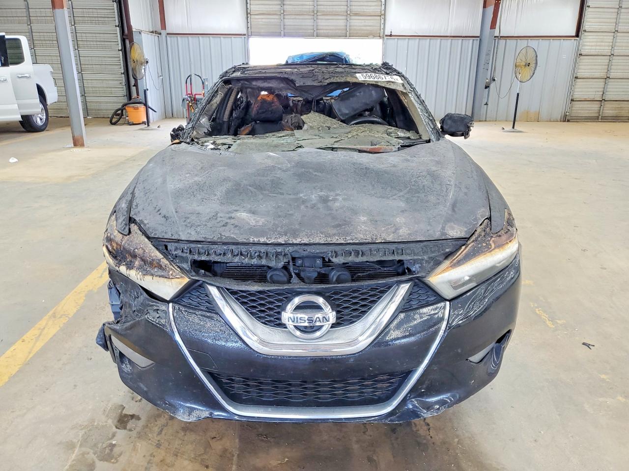 2016 NISSAN MAXIMA