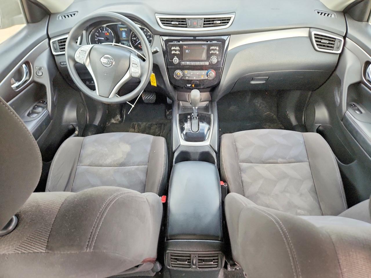 2016 NISSAN ROGUE