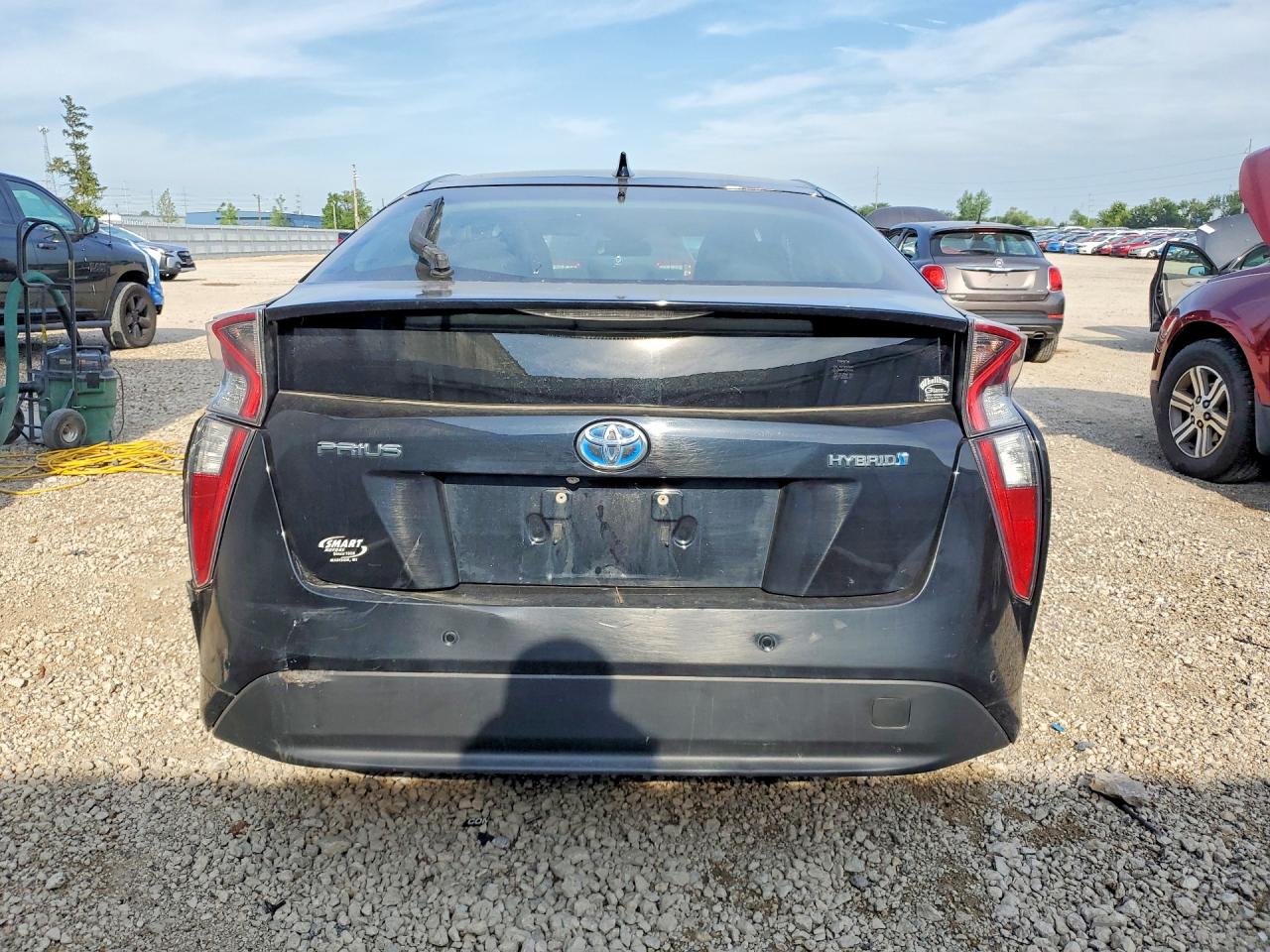 2017 TOYOTA PRIUS