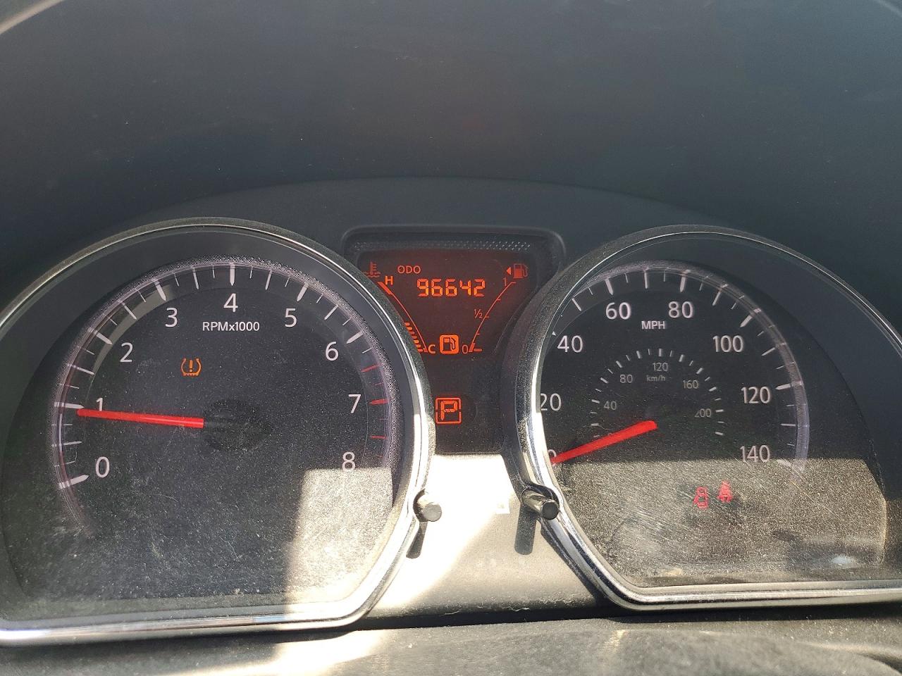 2016 NISSAN VERSA