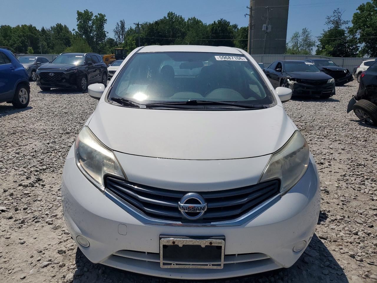 2016 NISSAN VERSA