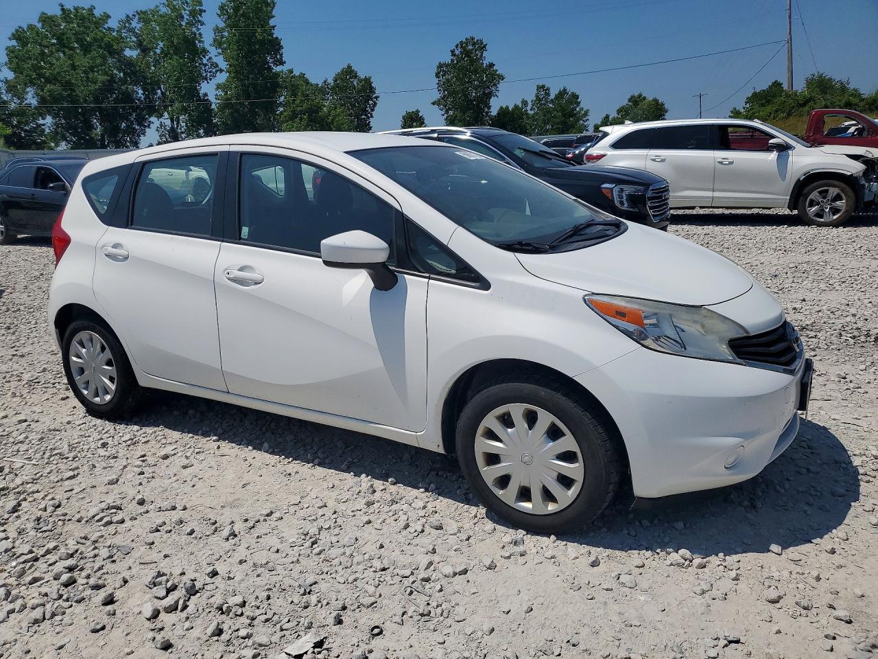 2016 NISSAN VERSA