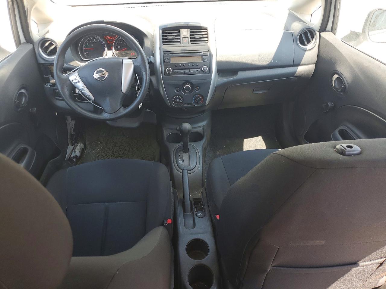 2016 NISSAN VERSA