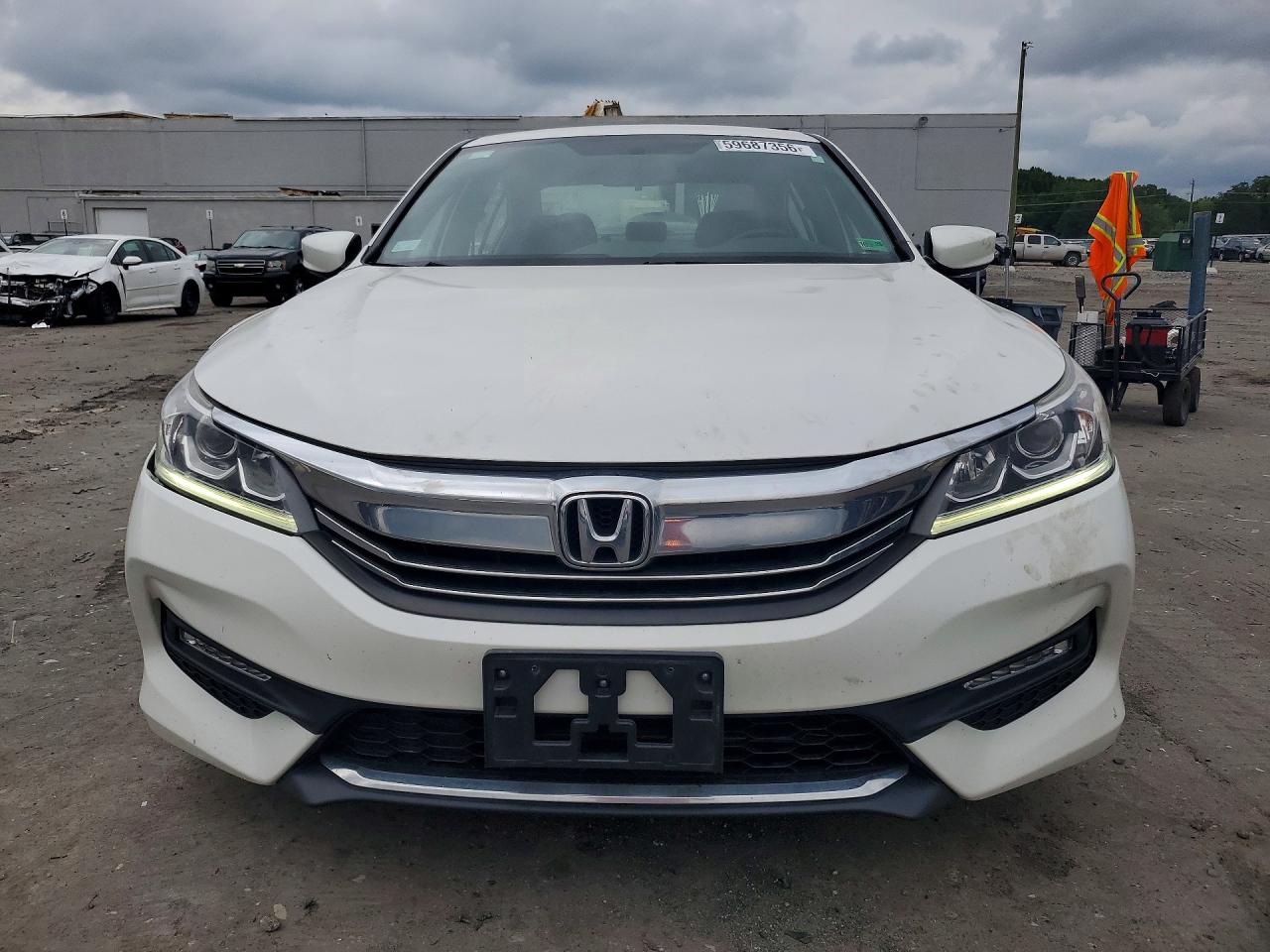 2017 HONDA ACCORD