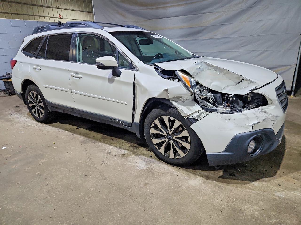 2015 SUBARU OUTBACK
