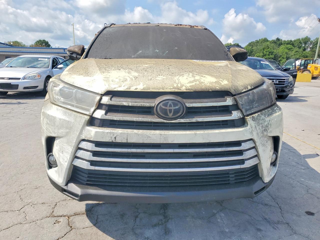 2017 TOYOTA HIGHLANDER