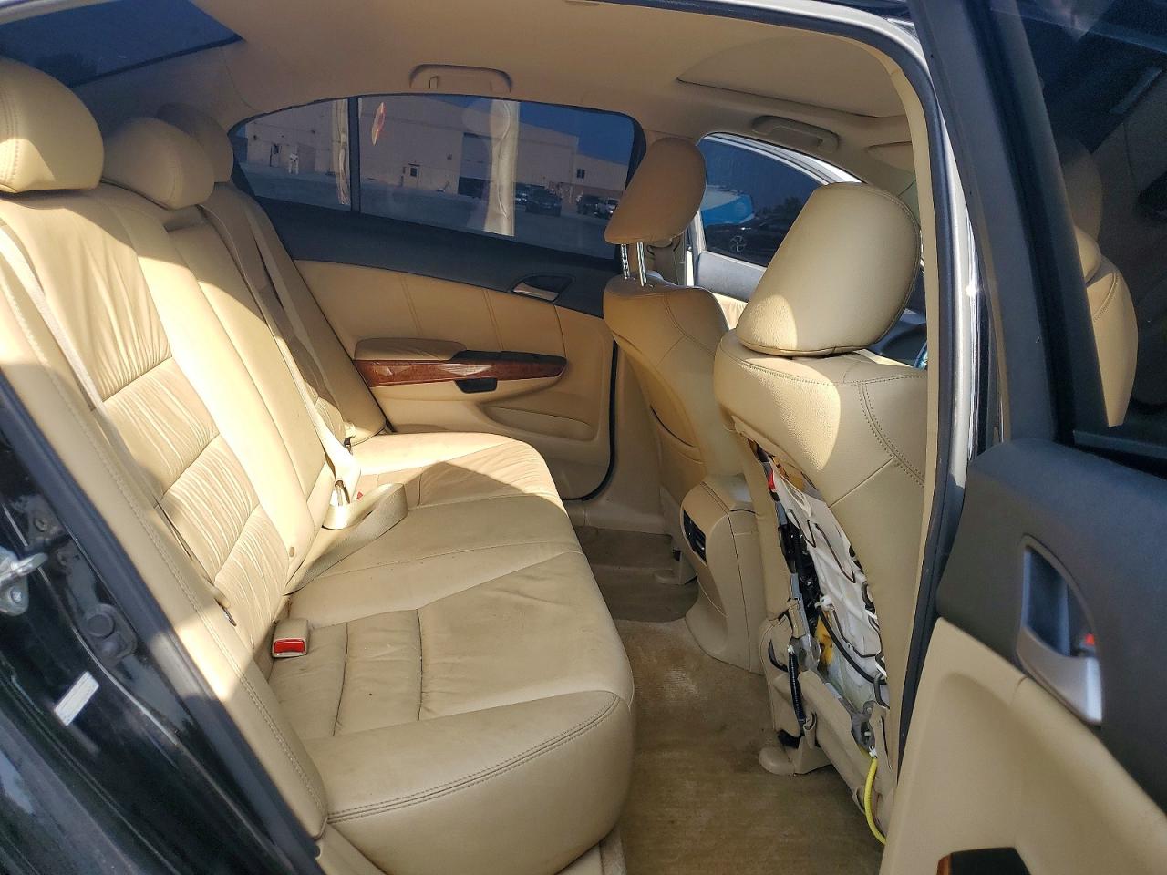 2012 HONDA ACCORD