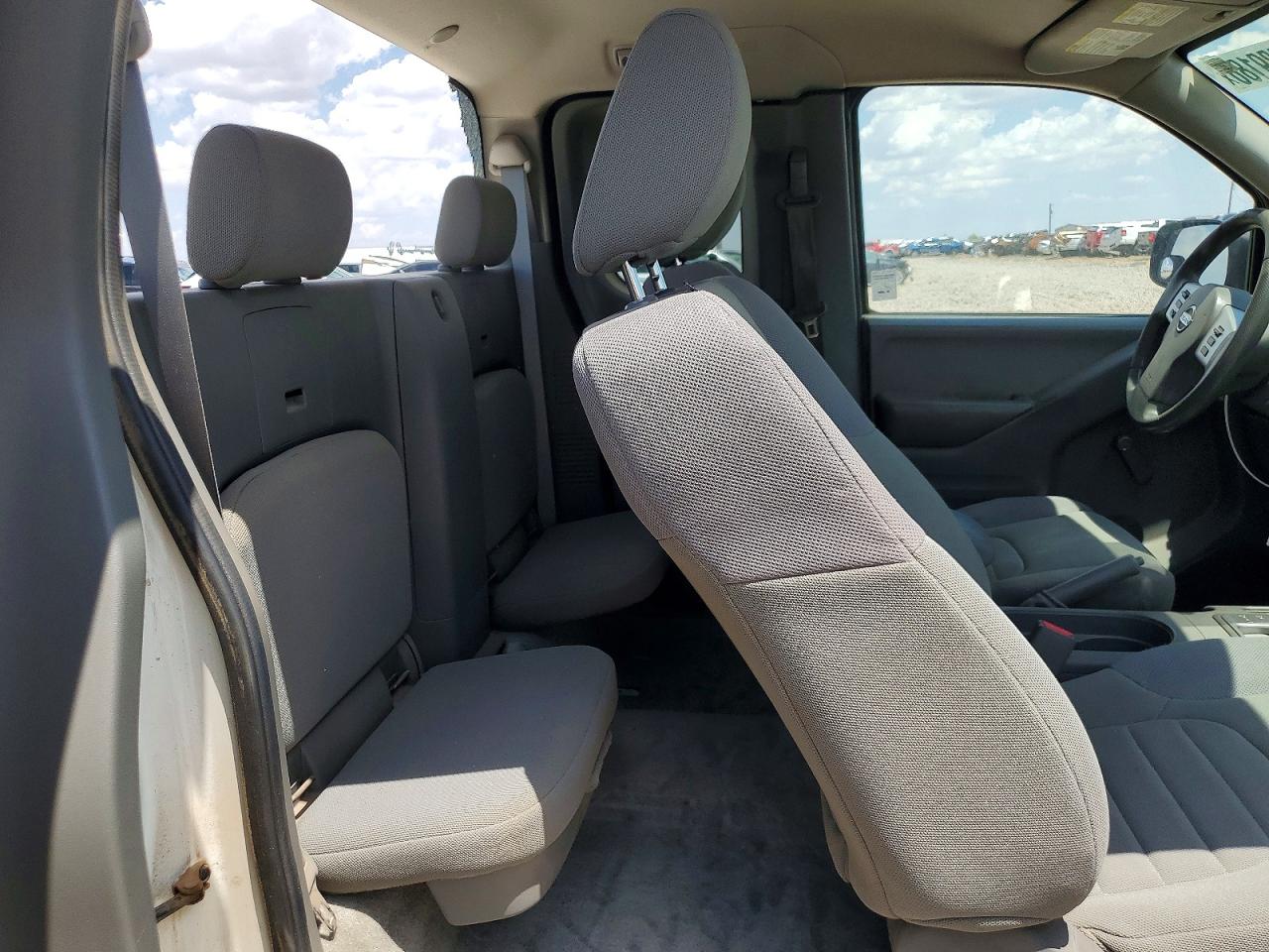 2018 NISSAN FRONTIER