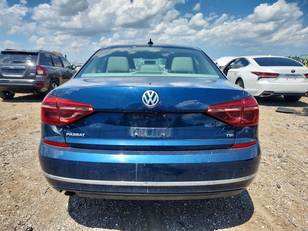 2019 VOLKSWAGEN PASSAT
