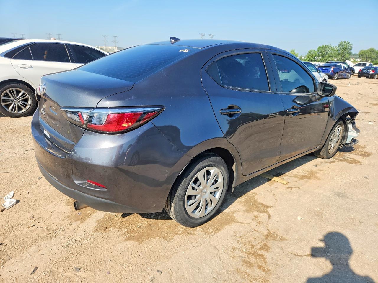 2019 TOYOTA YARIS