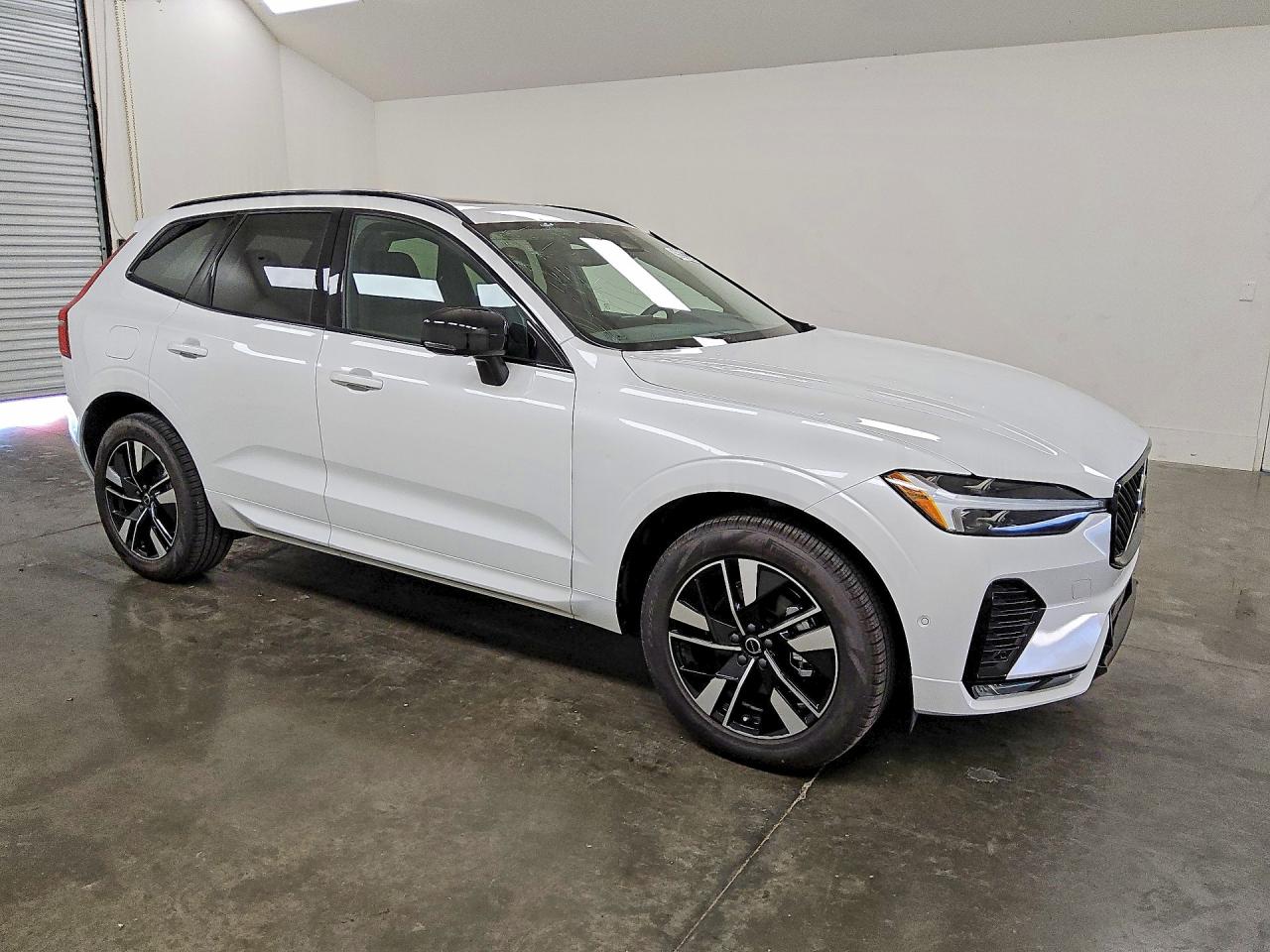 2026 VOLVO XC60