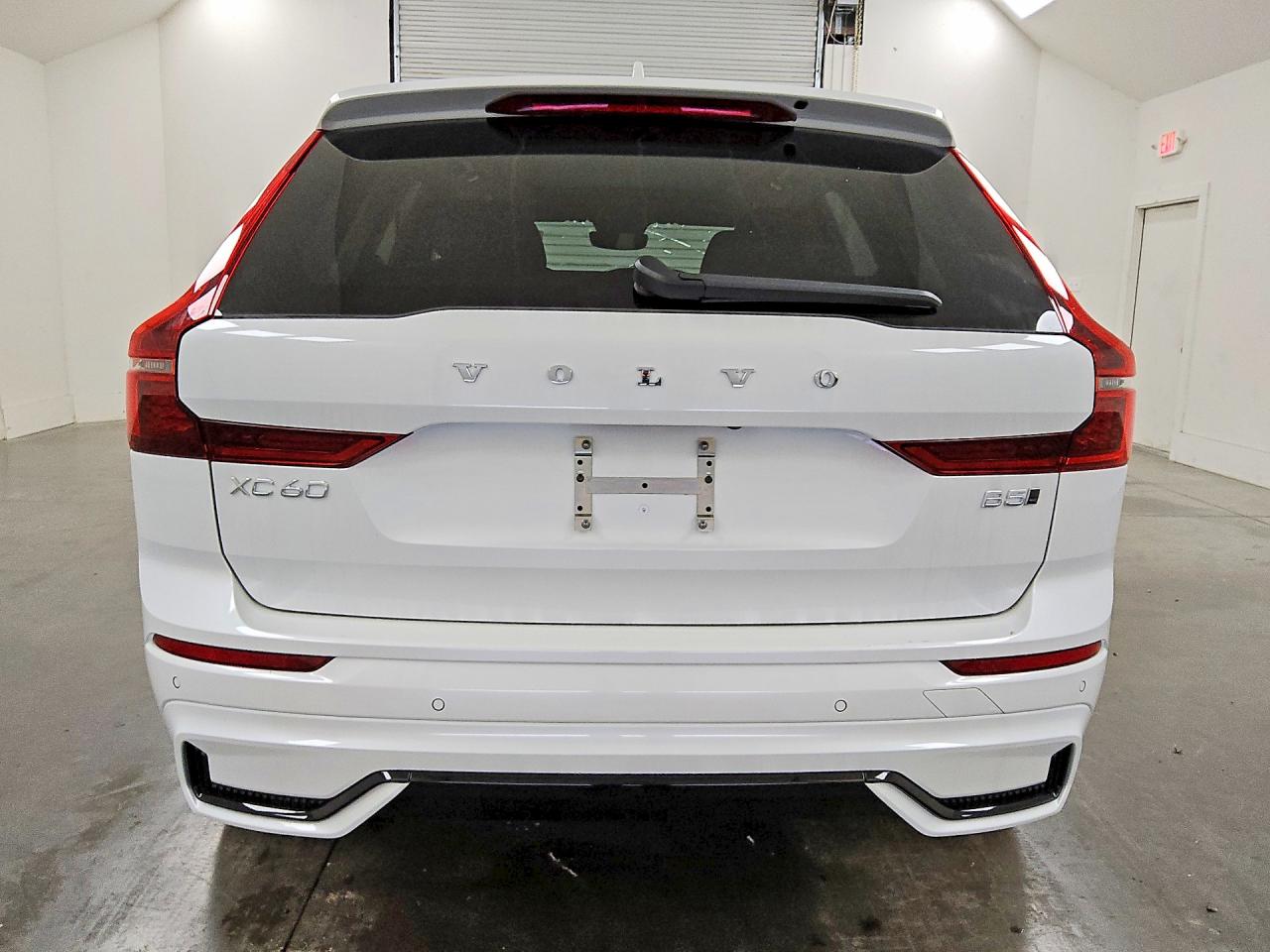 2026 VOLVO XC60