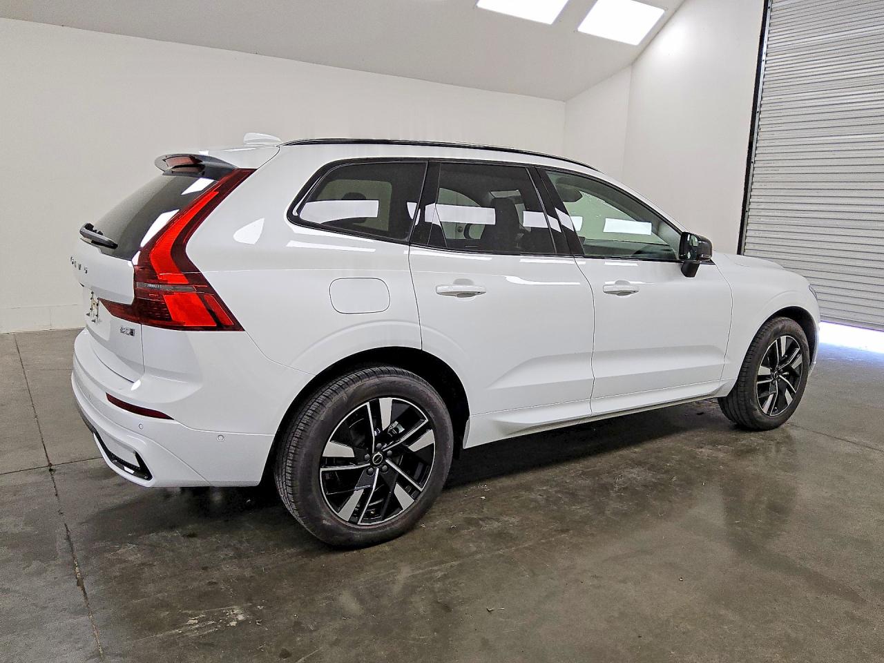 2026 VOLVO XC60