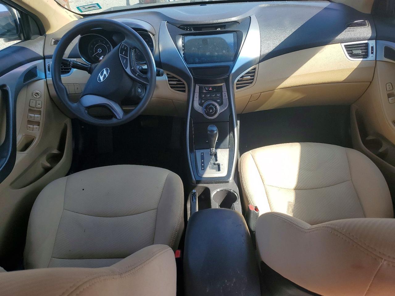 2013 HYUNDAI ELANTRA