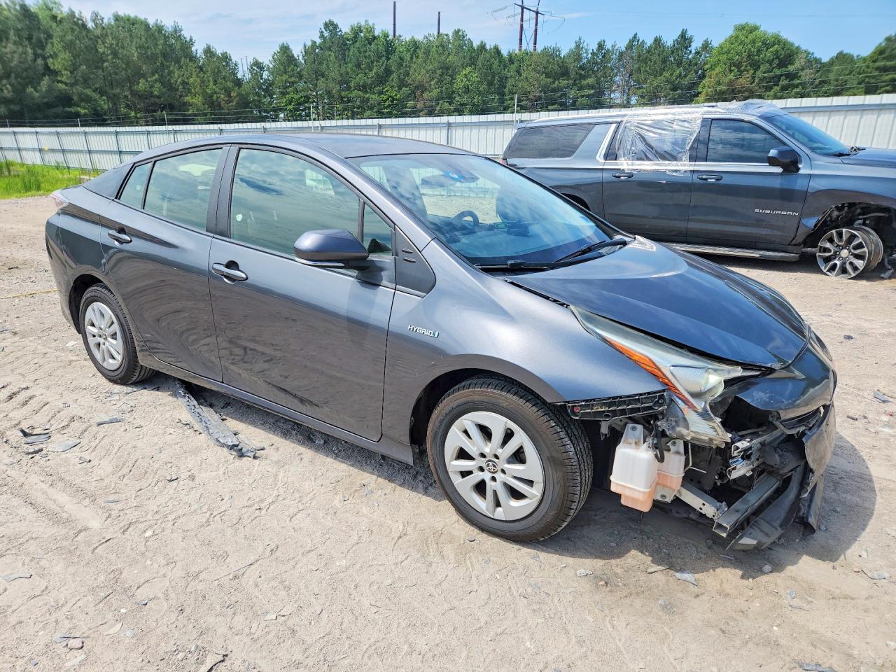 2017 TOYOTA PRIUS