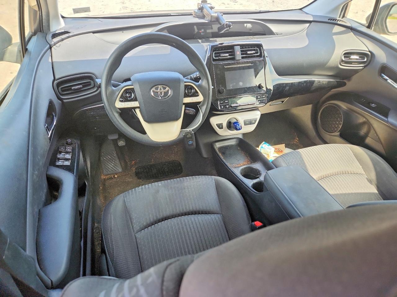 2017 TOYOTA PRIUS