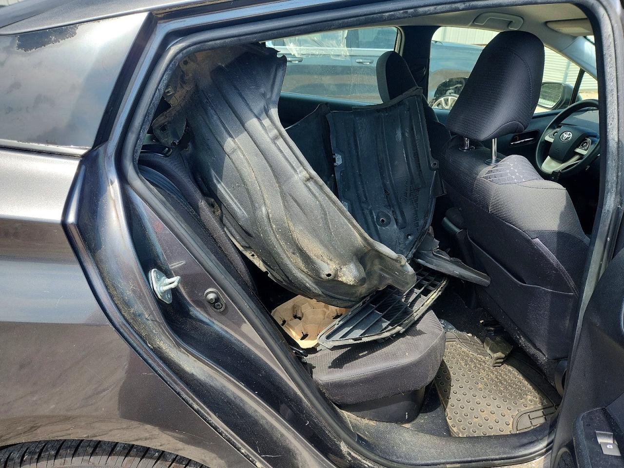 2017 TOYOTA PRIUS