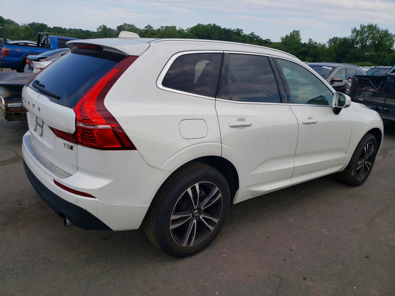 2020 VOLVO XC60
