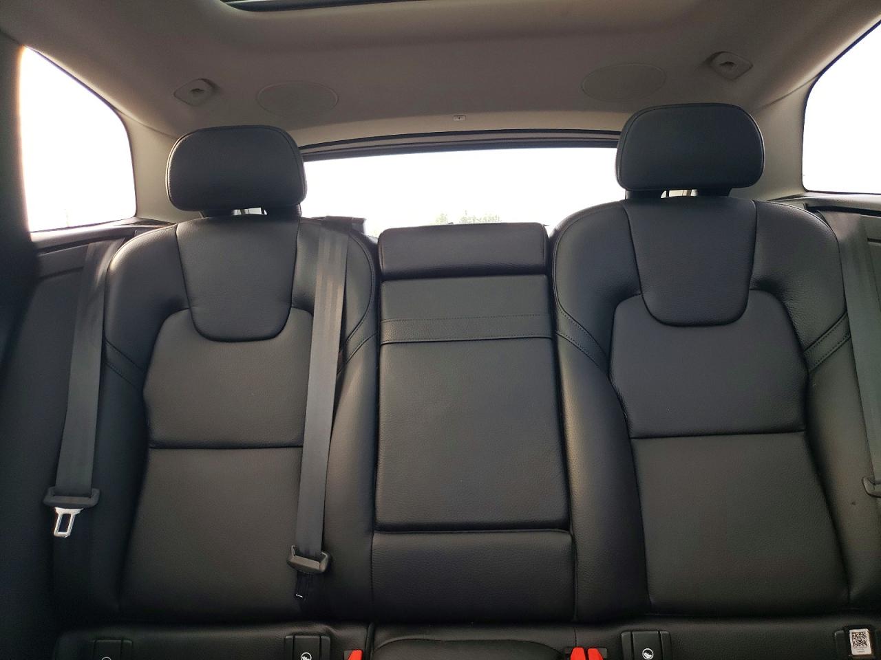 2020 VOLVO XC60