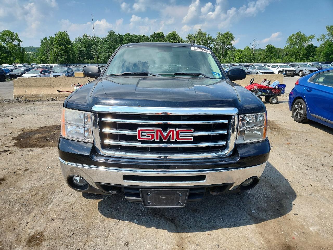 2013 GMC SIERRA
