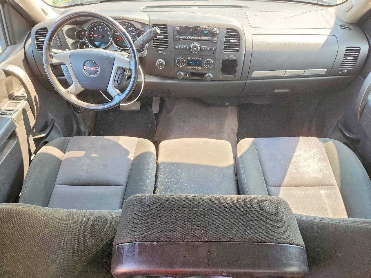 2013 GMC SIERRA