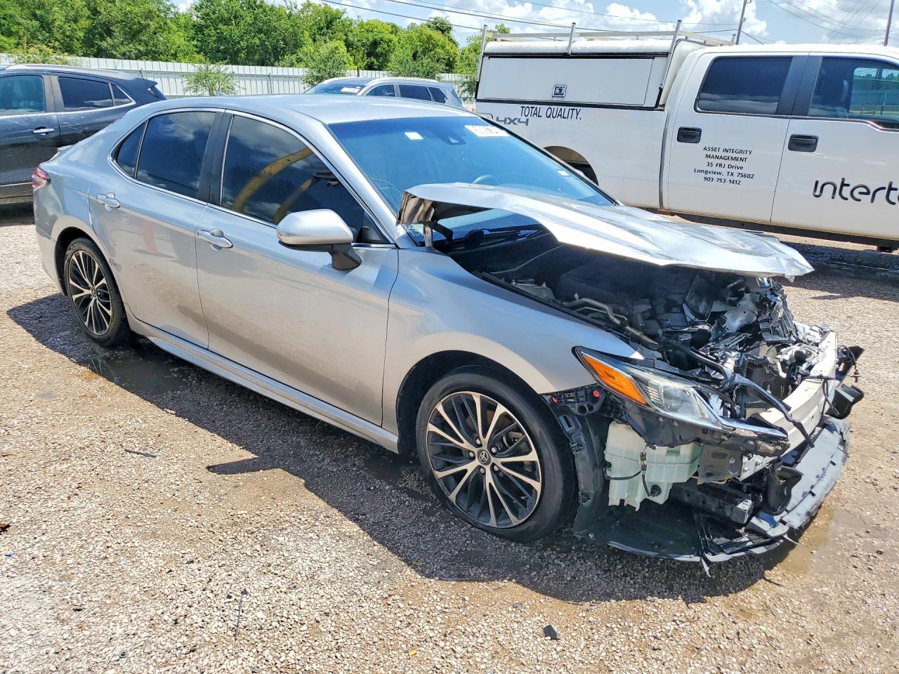 2020 TOYOTA CAMRY