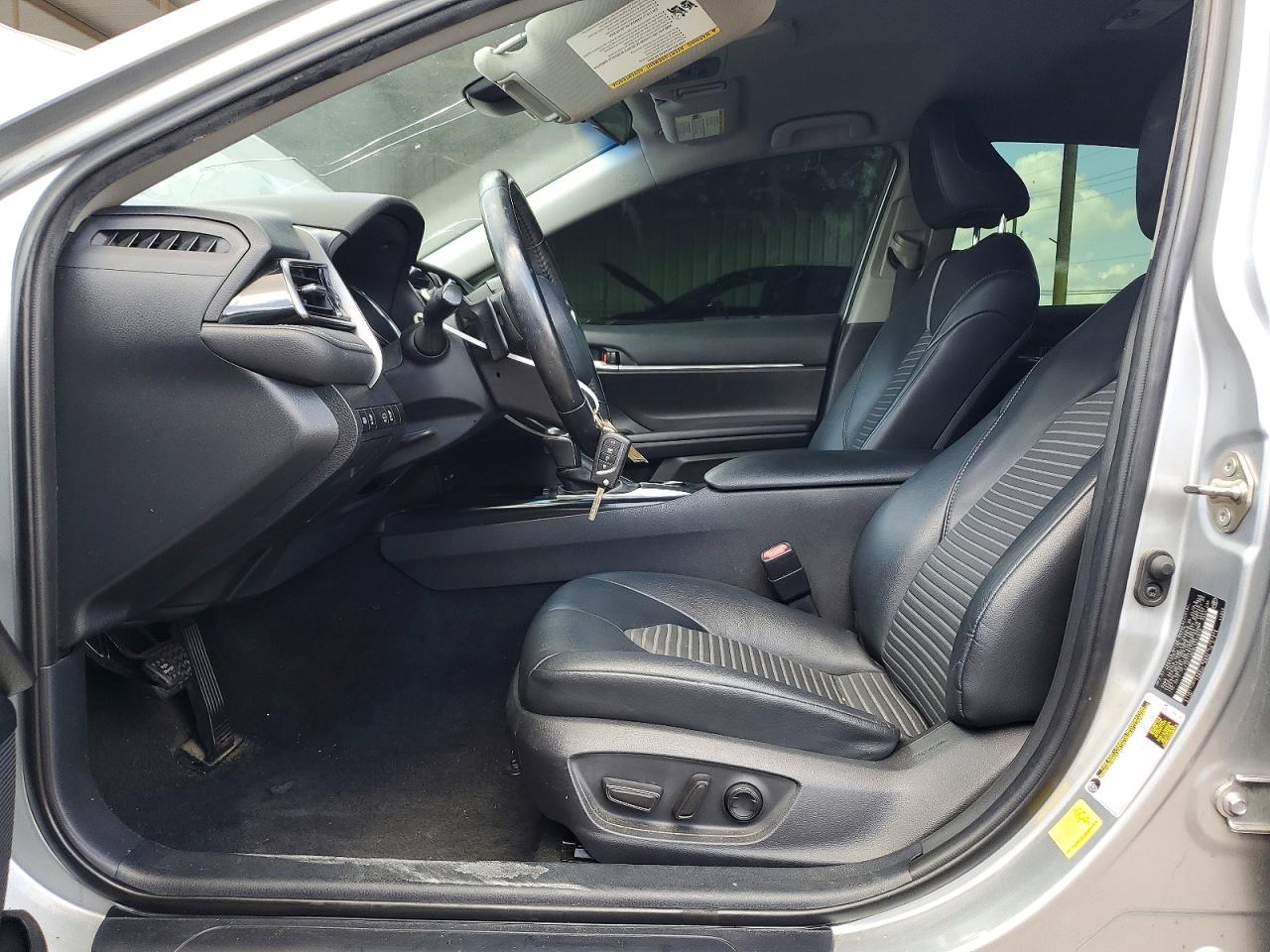 2020 TOYOTA CAMRY