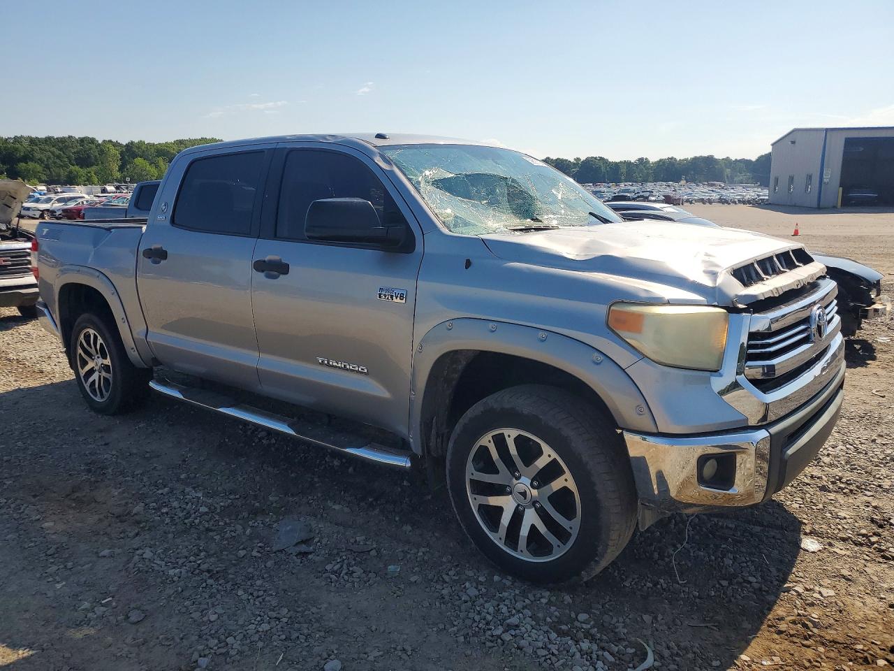 2016 TOYOTA TUNDRA