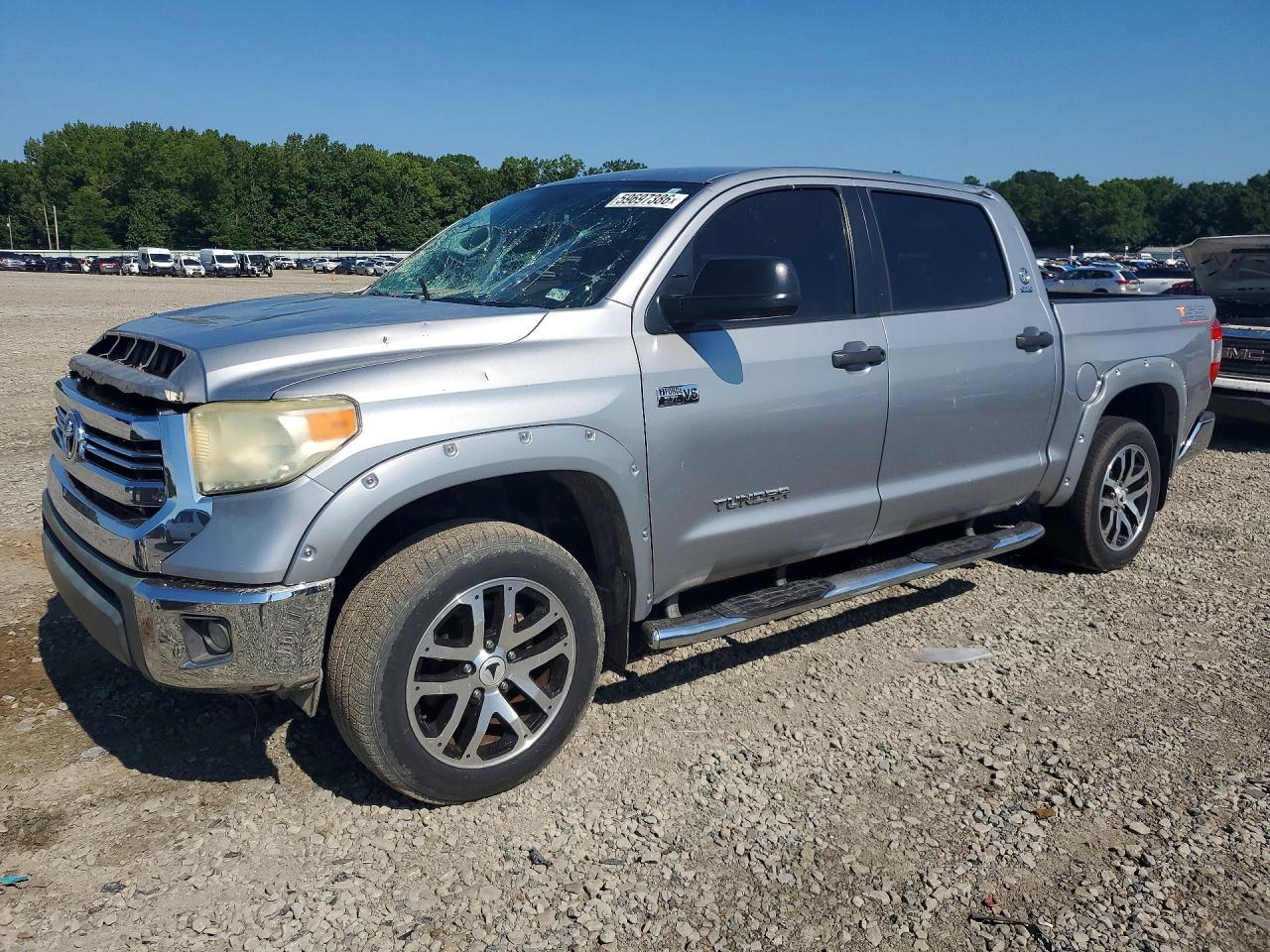 2016 TOYOTA TUNDRA