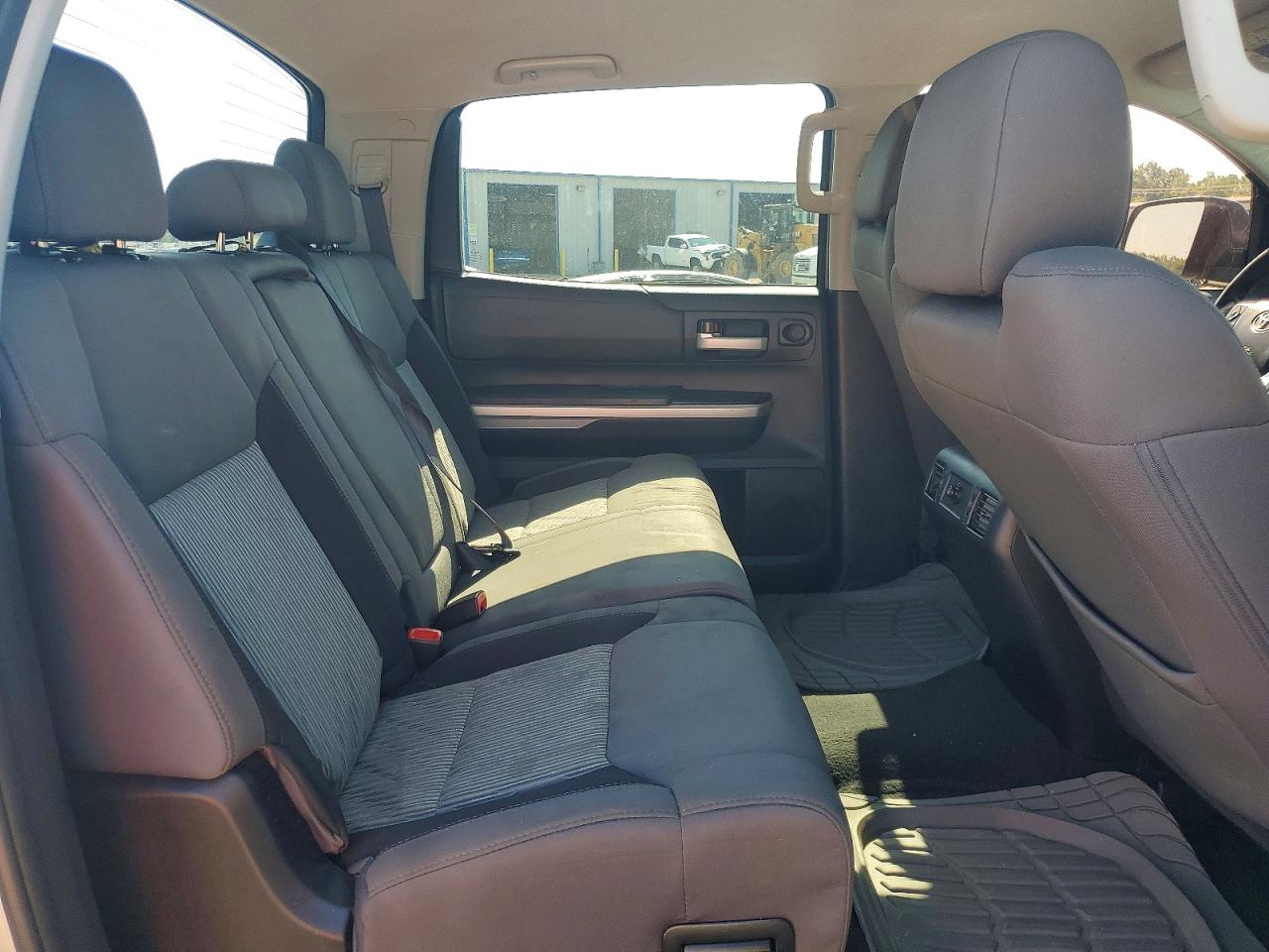 2016 TOYOTA TUNDRA