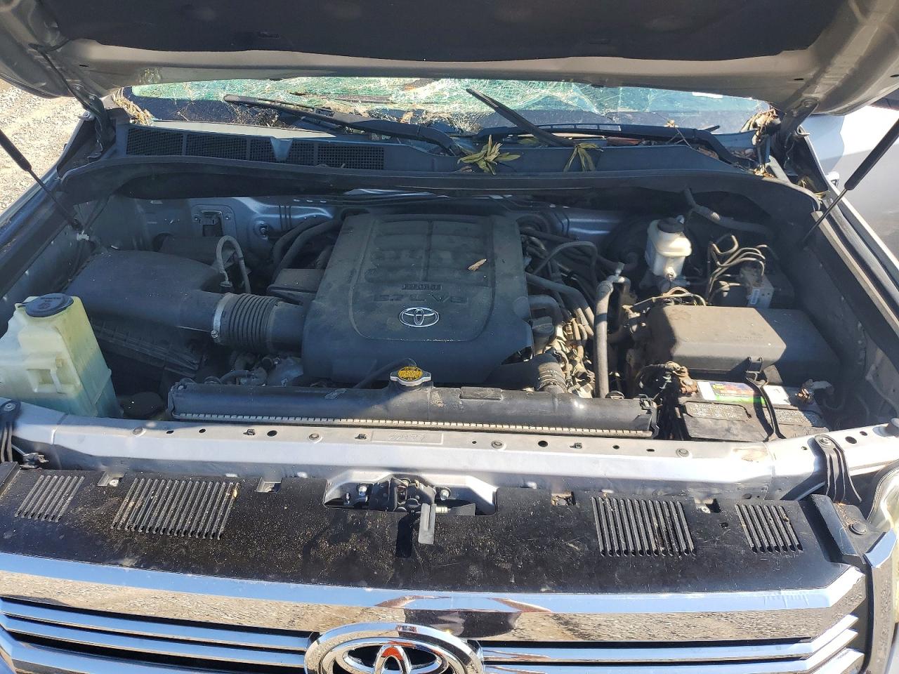 2016 TOYOTA TUNDRA