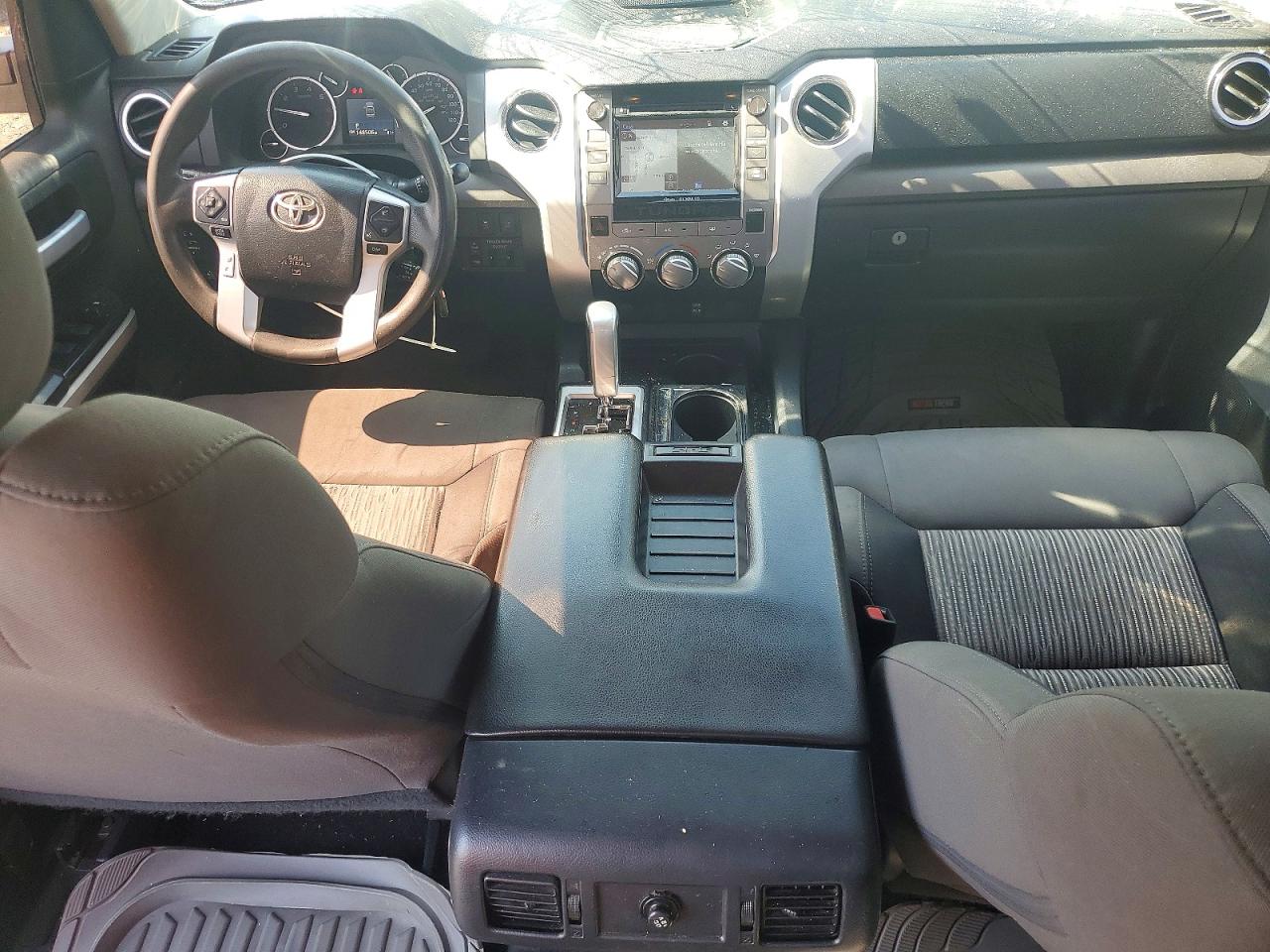 2016 TOYOTA TUNDRA