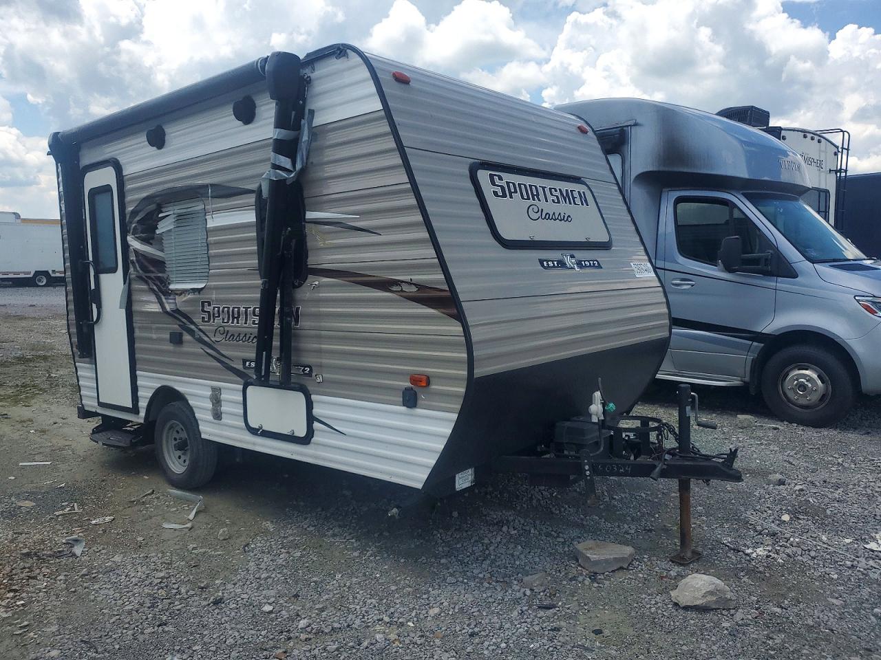 2018 KZ-RV SPORTSMEN