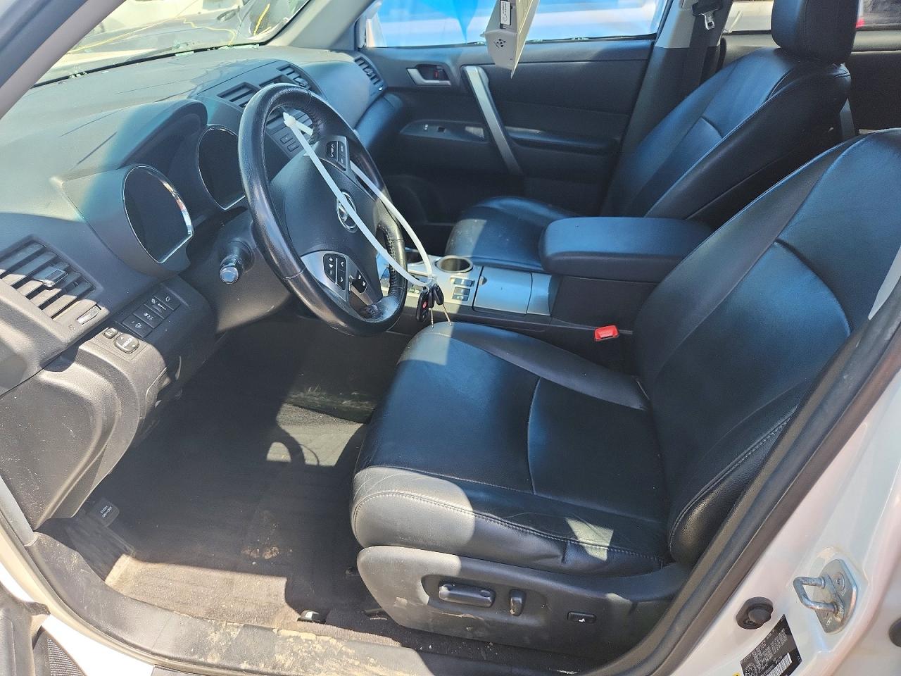 2013 TOYOTA HIGHLANDER