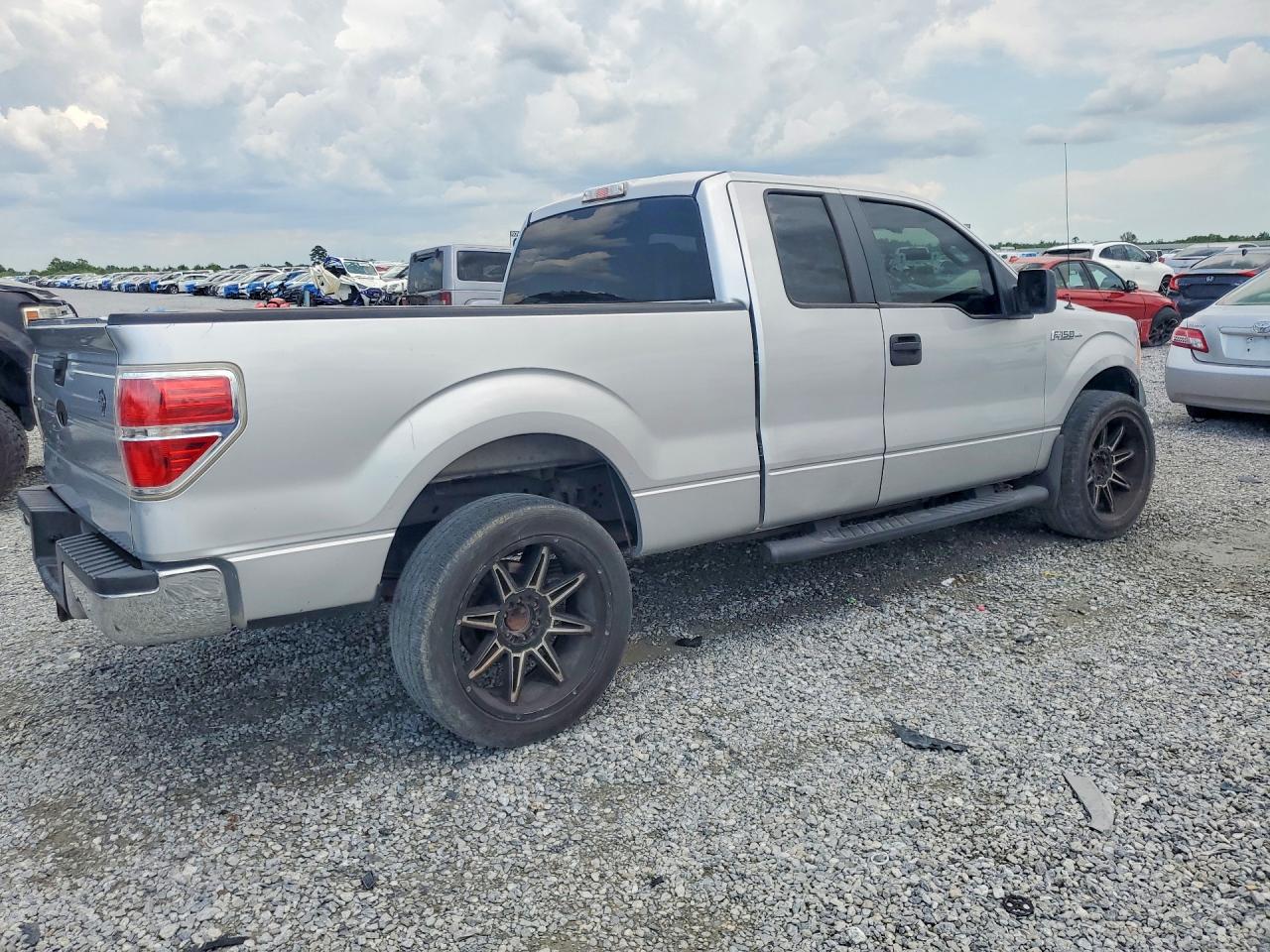 2010 FORD F150