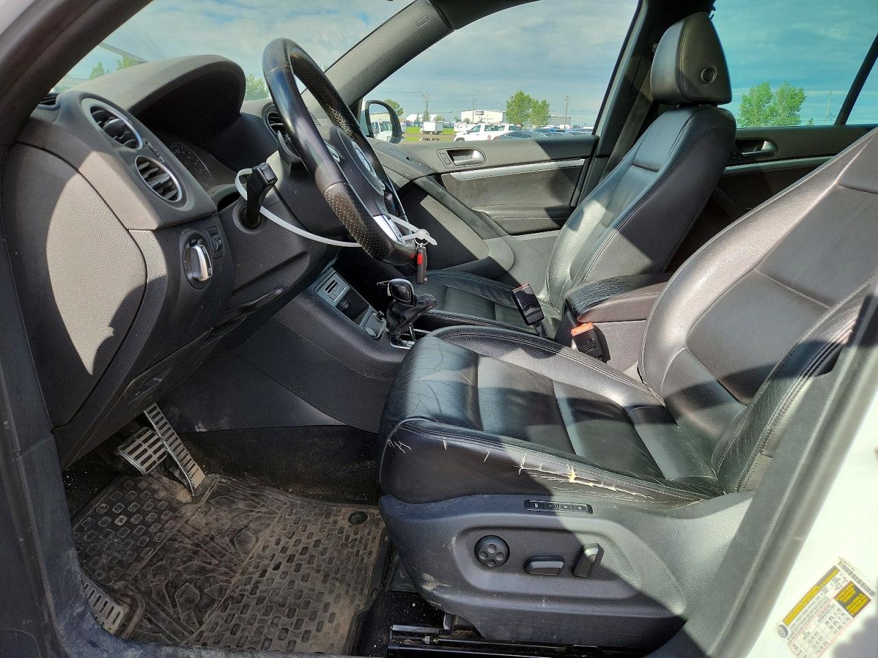 2016 VOLKSWAGEN TIGUAN