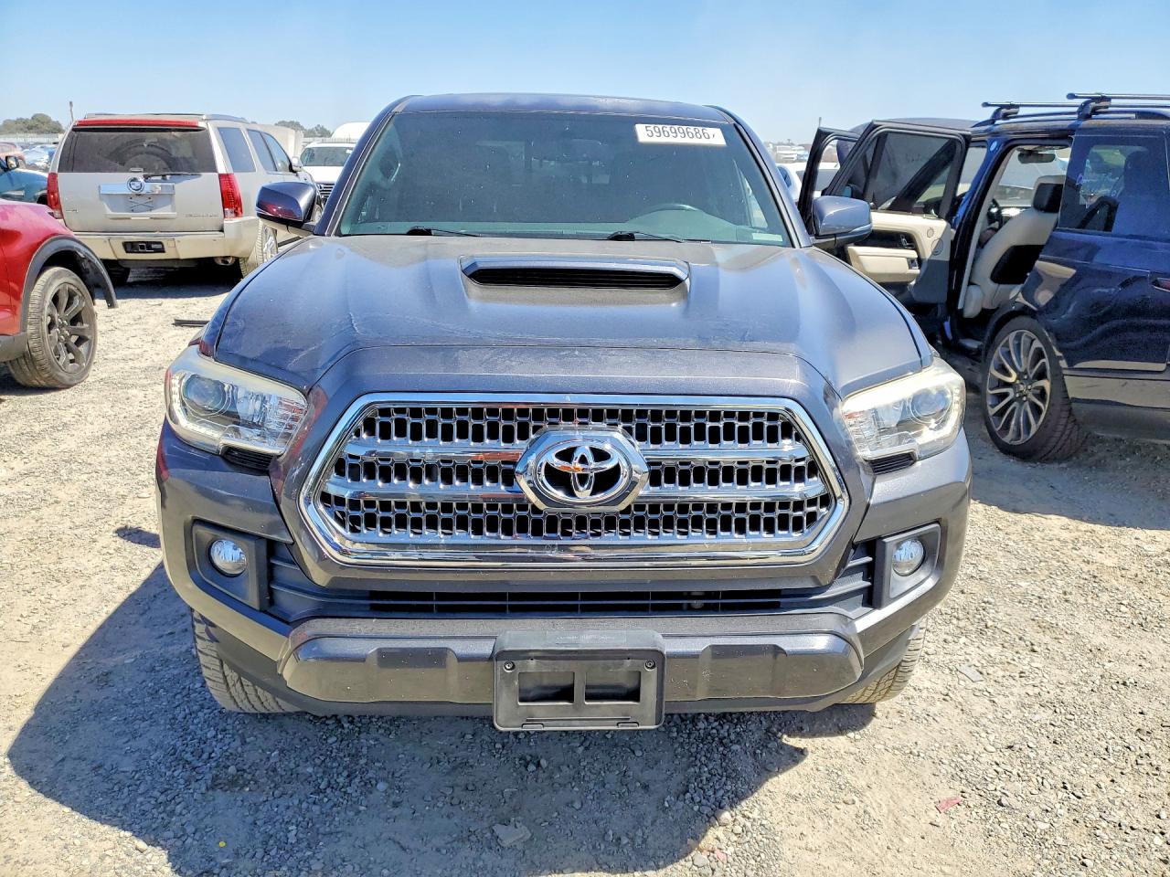 2017 TOYOTA TACOMA