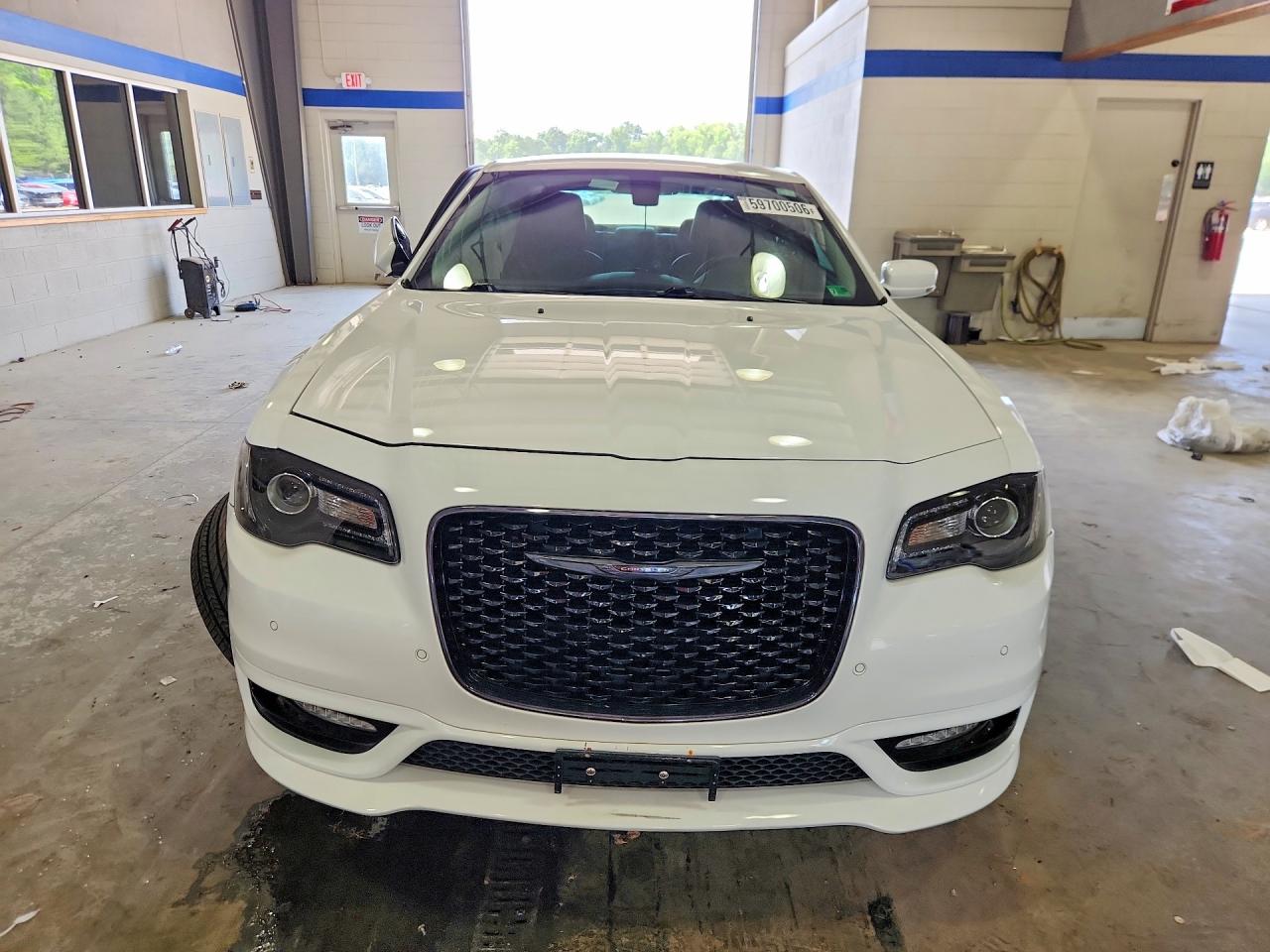 2021 CHRYSLER 300