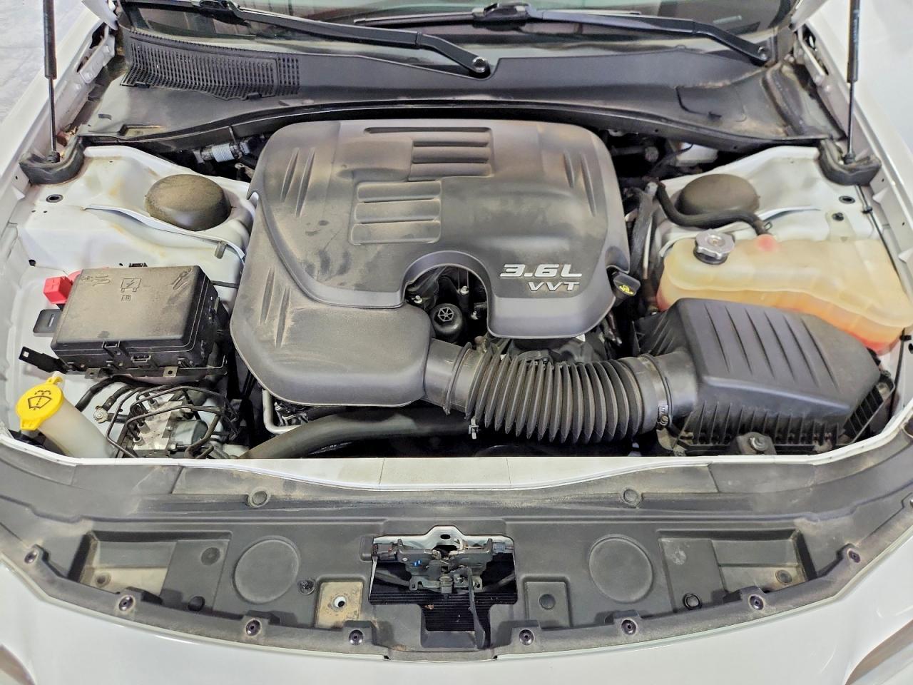 2021 CHRYSLER 300