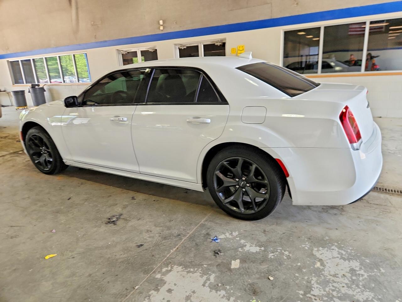 2021 CHRYSLER 300