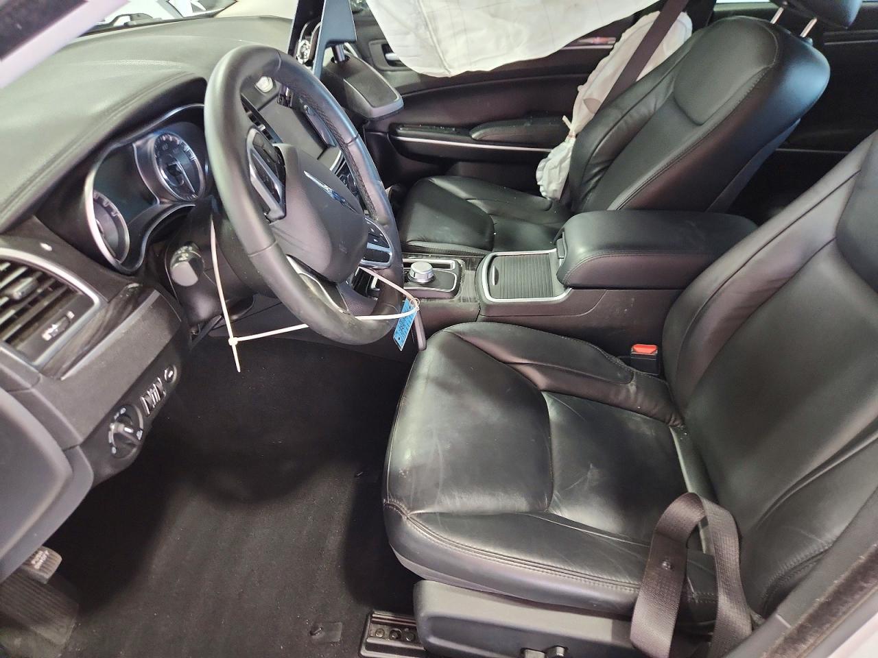 2021 CHRYSLER 300