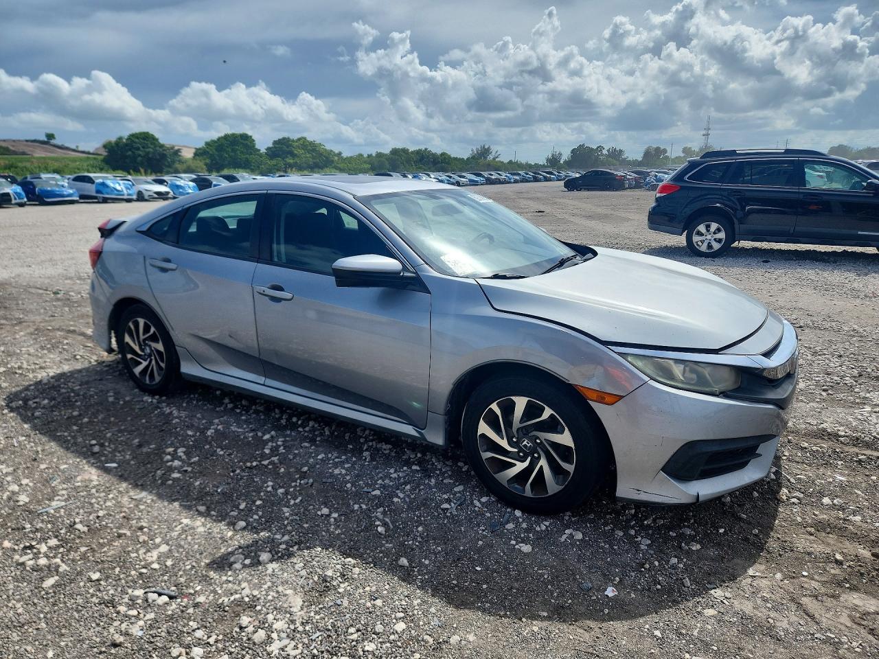 2016 HONDA CIVIC