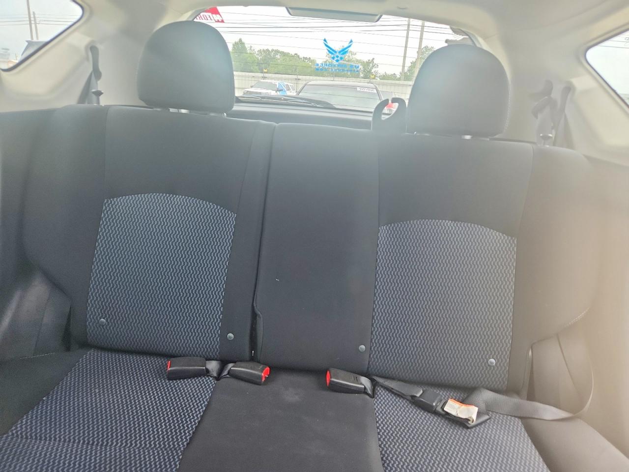 2015 NISSAN VERSA